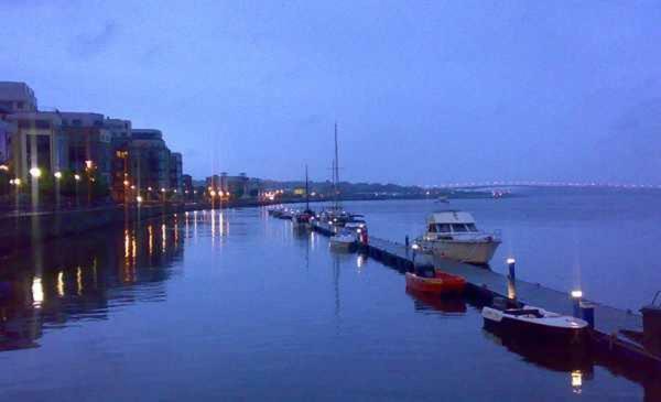 503 Clipper Quay Hotel Londonderry Exterior foto